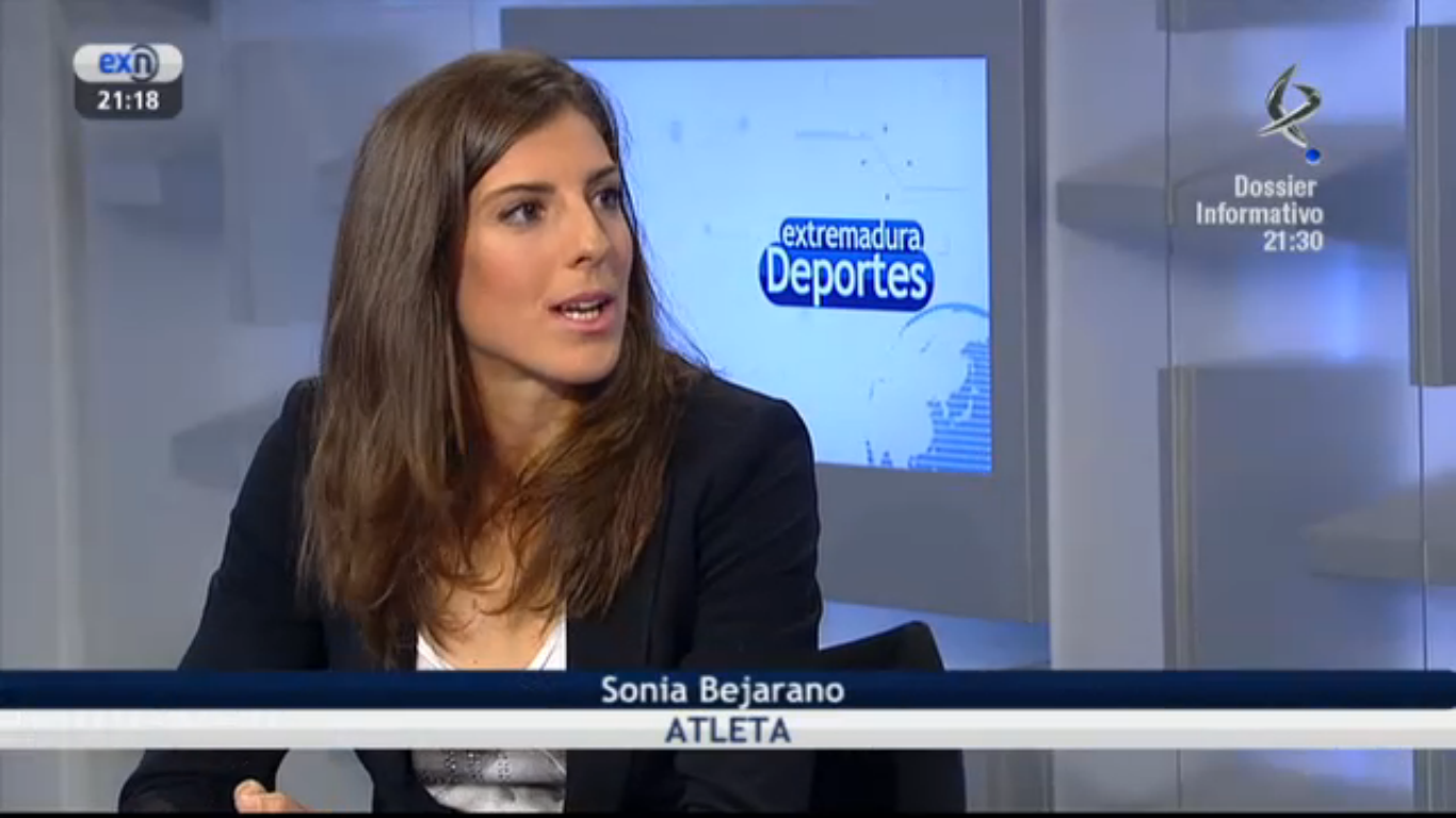 Entrevista en Canal Extremadura con Silvia Solano. 19 oct 2013